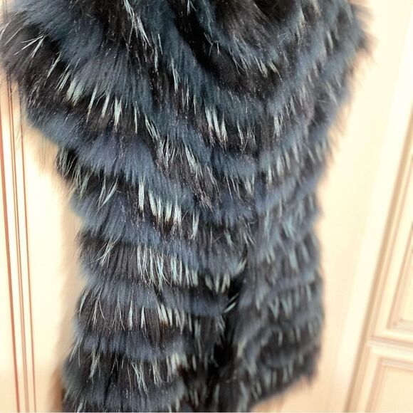 ONE OF A KIND Blue Shaggy Glam Multicolor Designer Vest - Picture 13 of 14